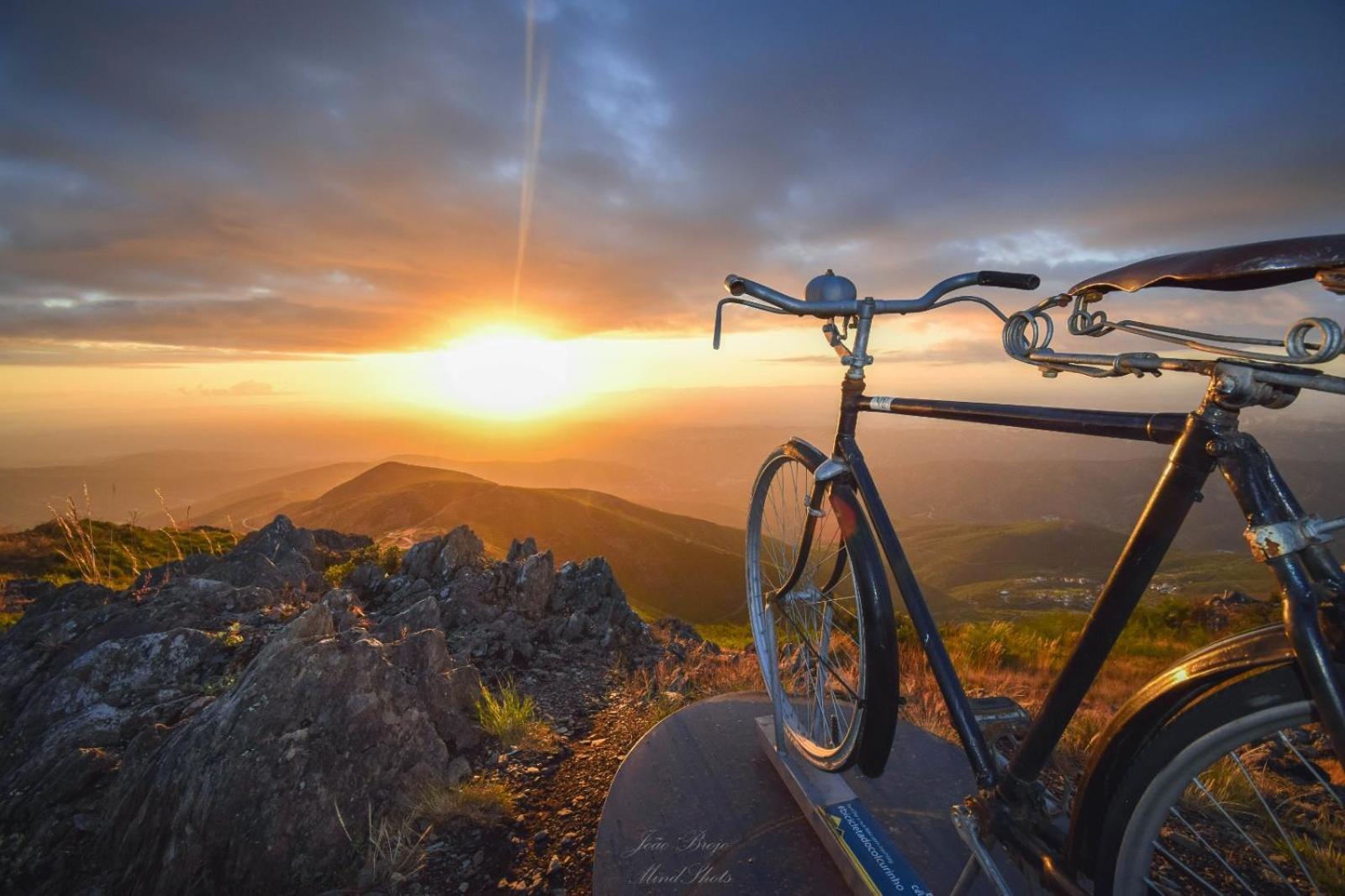 Casinha Por Do Sol Villa อัลเดอาดัสเดซ ภายนอก รูปภาพ